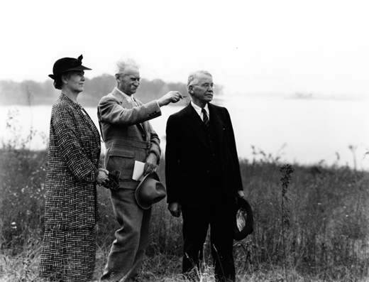 Mr. and Mrs. Knudson with Jens Jensen Mr. and Mrs. Knudson with Jens Jensen