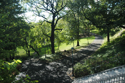 Steep drops in grade are navigated by flights of steps Steep drops in grade are navigated by flights of steps