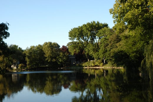 View across Lake Wilomere, Graceland Cemetery, Chicago, Ill.