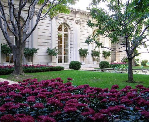 Garden corner